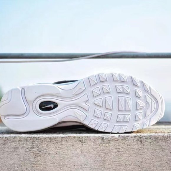 Women's Nike Air max 97 Black Shoes - Picture 2 of 5